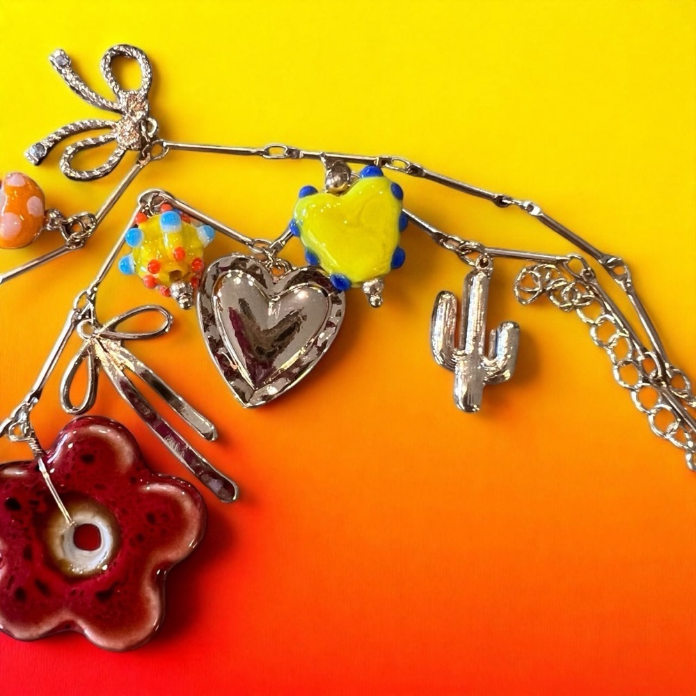Vibrant Gold Toned Autumn inspired charm necklace Glass Ceramic Enamel charms - Picture 12 of 17